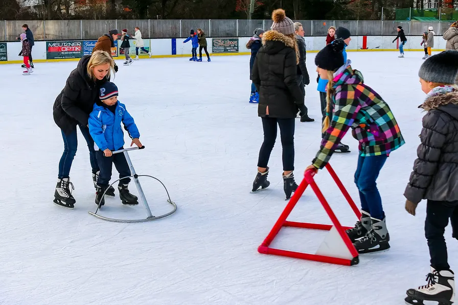 Sport und Spass in der EisArena Usedom