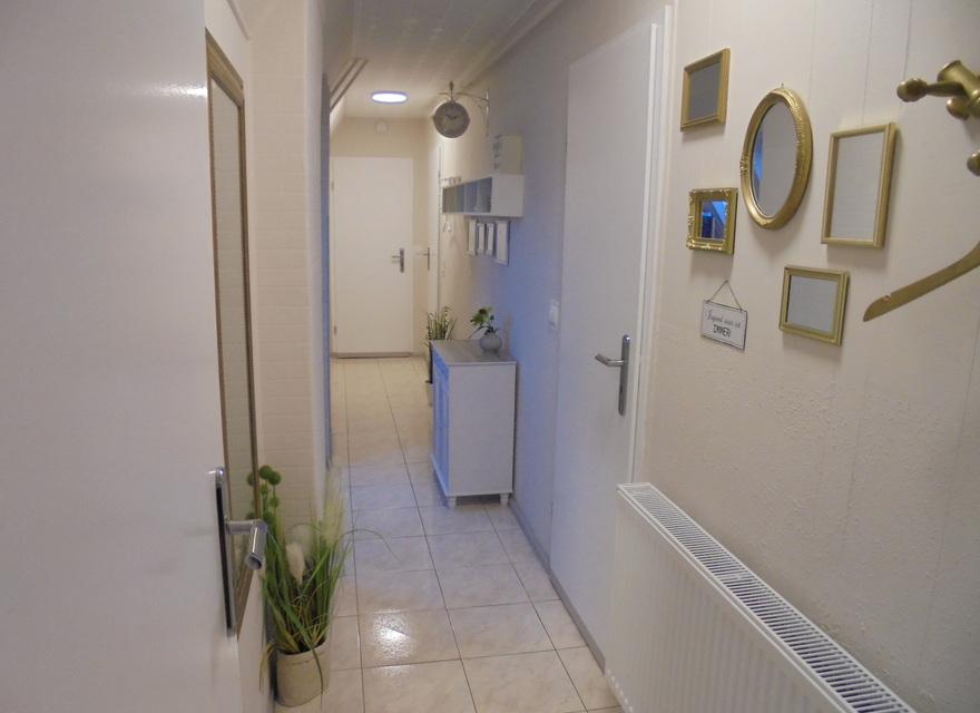 gr. FeWo    - Flur -