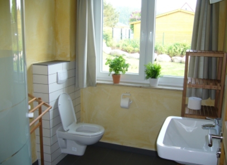 Badezimmer mit Fußbodenhzg