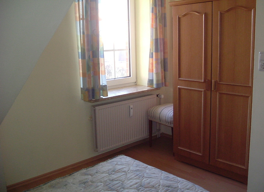 Schlafzimmer mit Doppelbett