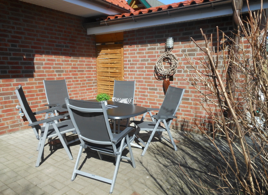 Terrasse mit Grillecke 