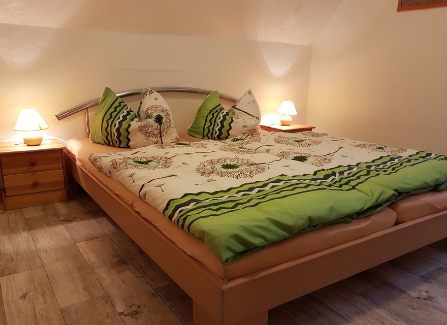 Schlafzimmer 2
