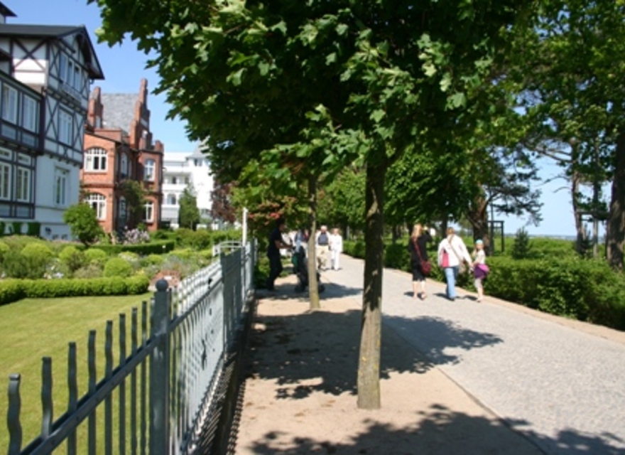 Binzer Strandpromenade
