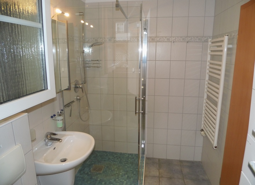 Bad mit Dusche