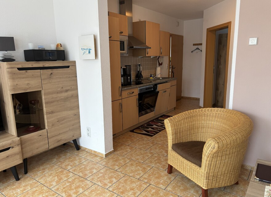 Wohn-/ Essbereich mit EBK