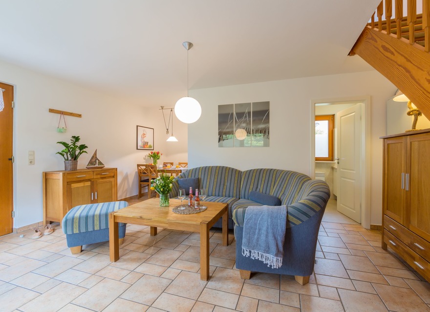 Wohnzimmer und Essbereich 