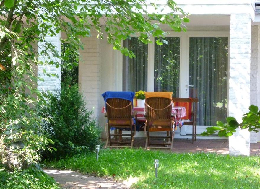 Gartenwohnung im EG