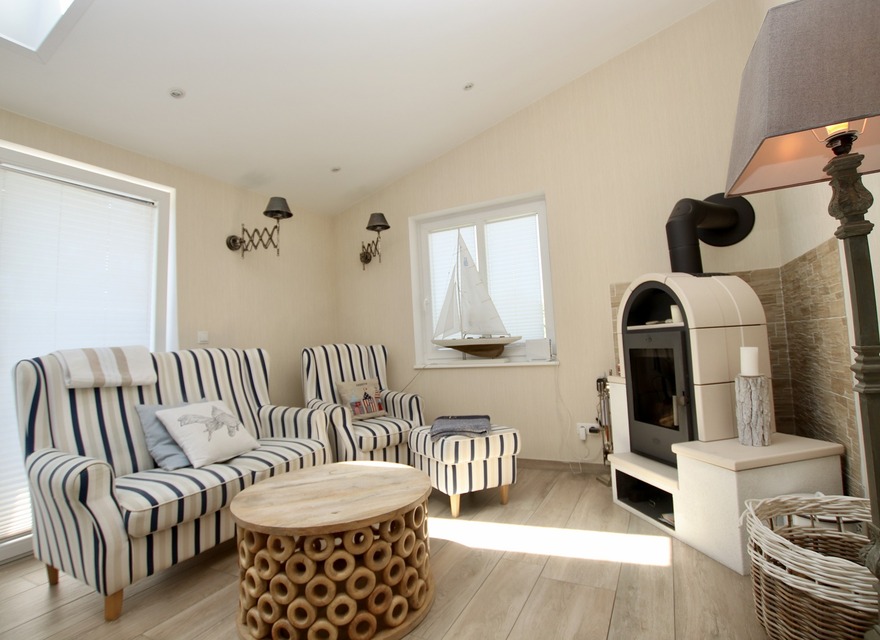 Der Wohnbereich mit Kaminofen