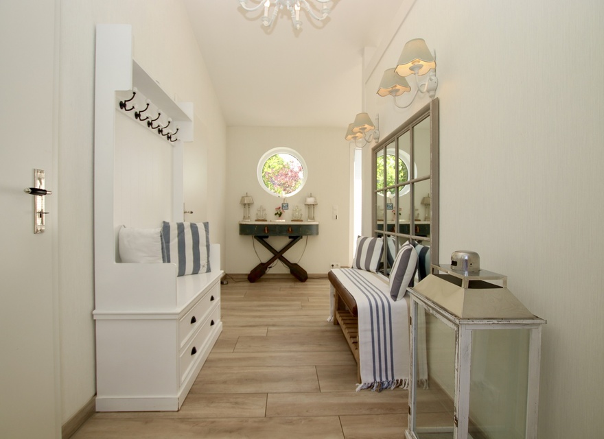 Die Garderobe im Flur