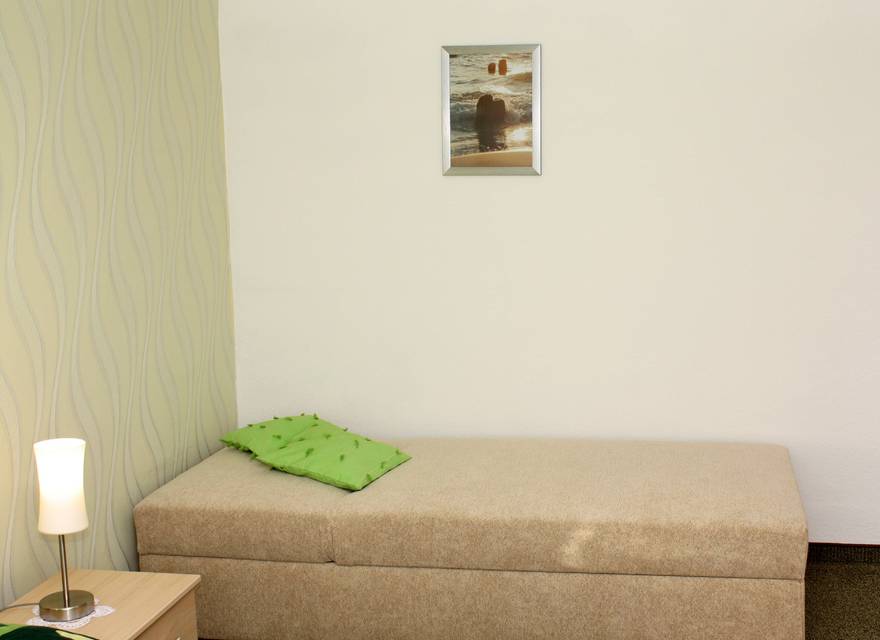 Schlafzimmer  Liege Aufbettung