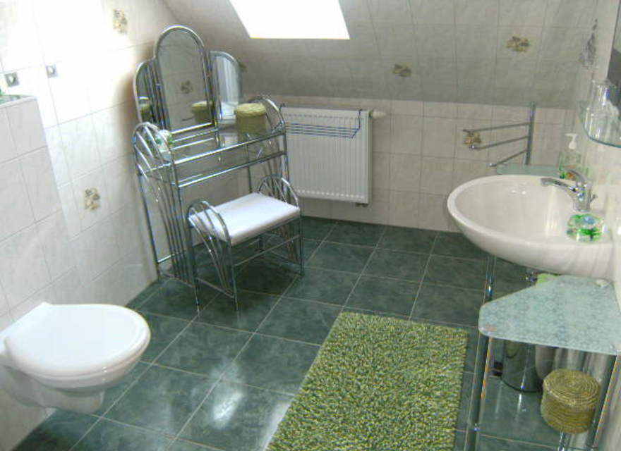 FeWo  II    -gr. Bad/Dusche-