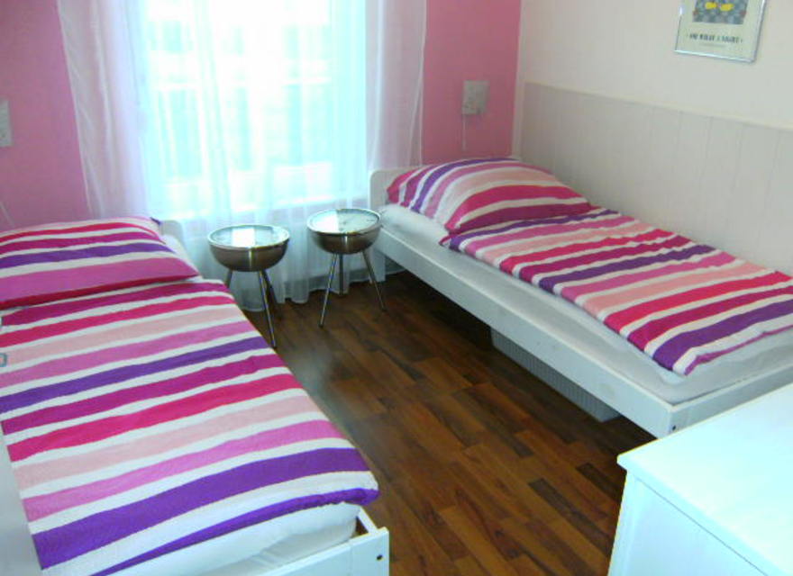 FeWo  I    - 2. Schlafzimmer -