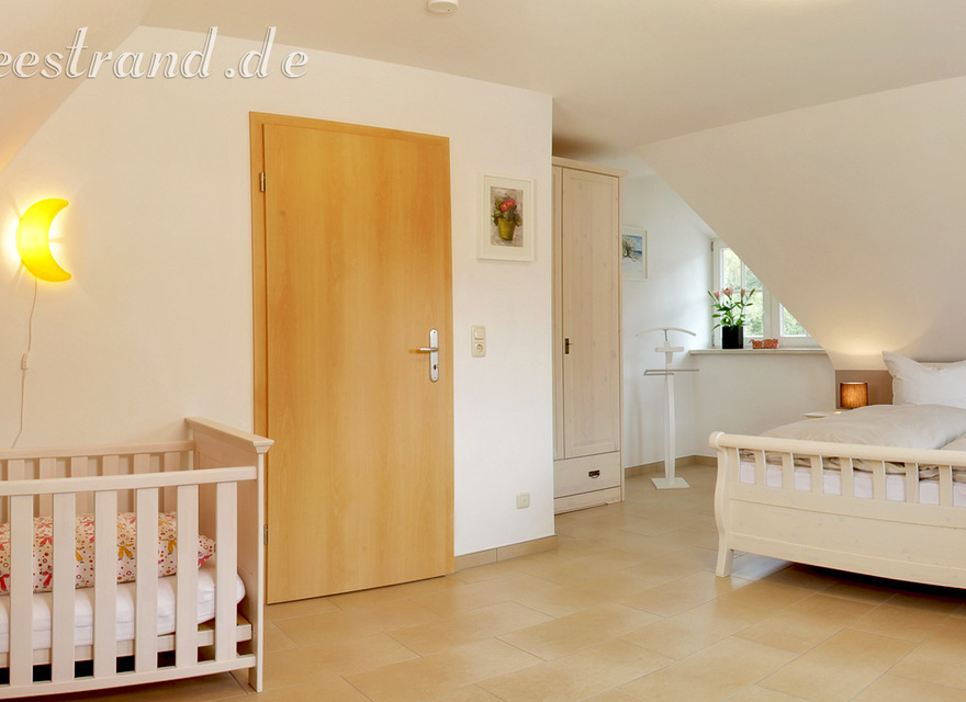 2. Schlafzimmer im OG