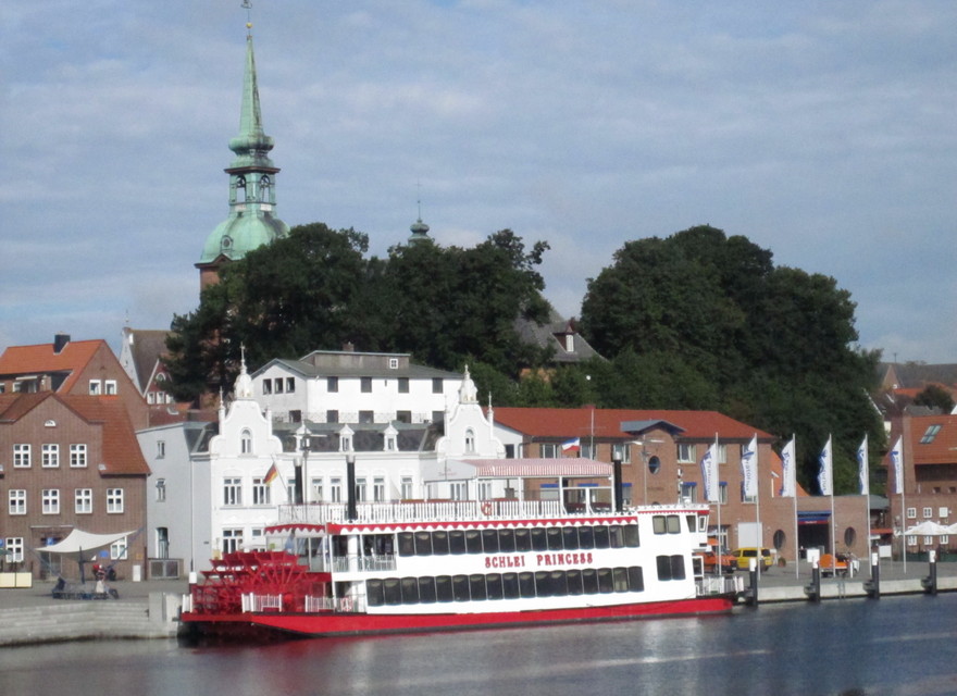 Ausflugs-Raddampfer in Kappeln
