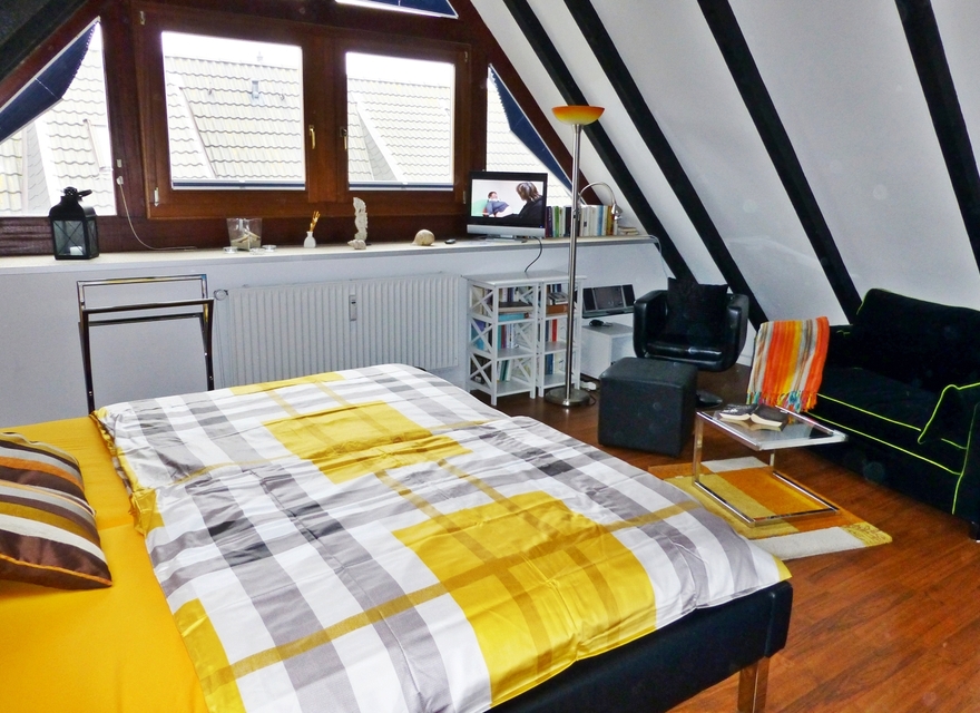 Doppelzimmer 1 mit Leseecke