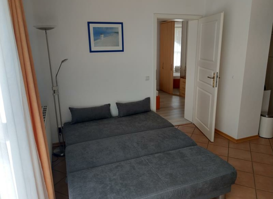 ausgezogenes Schlafsofa