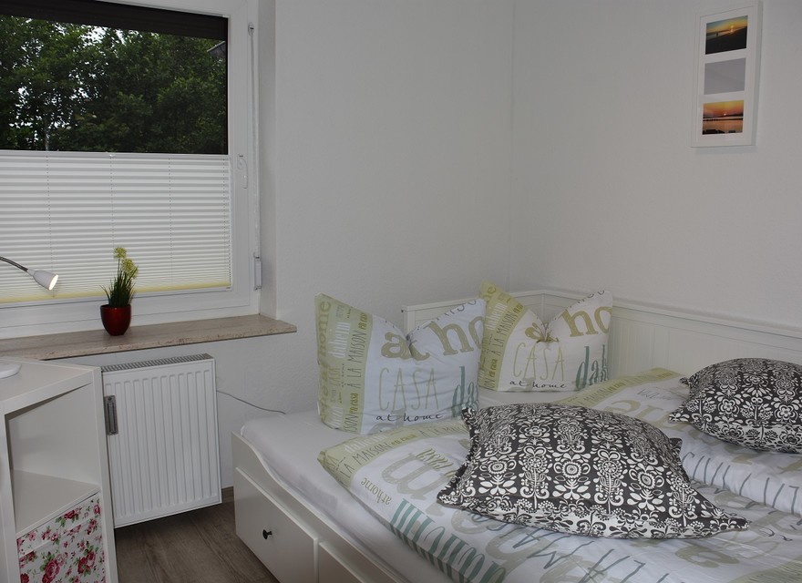 2. Schlafzimmer