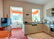 Blick zur verglasten Veranda
