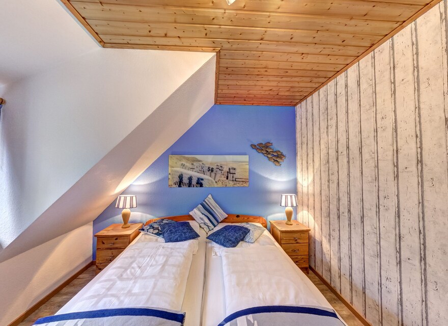 Schlafzimmer 2 mit Doppelbett