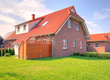 Aussenansicht mit Terrasse