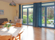 Wohnzimmer mit Terrassenzugang