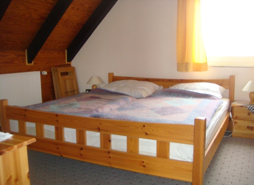 Schlafzimmer II
