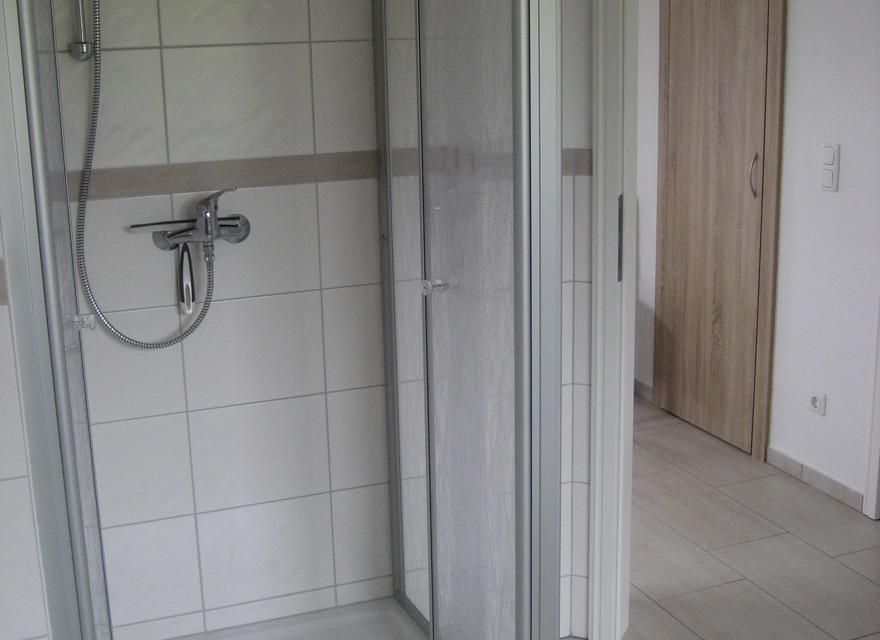 bad Obergeschoß mit Dusche