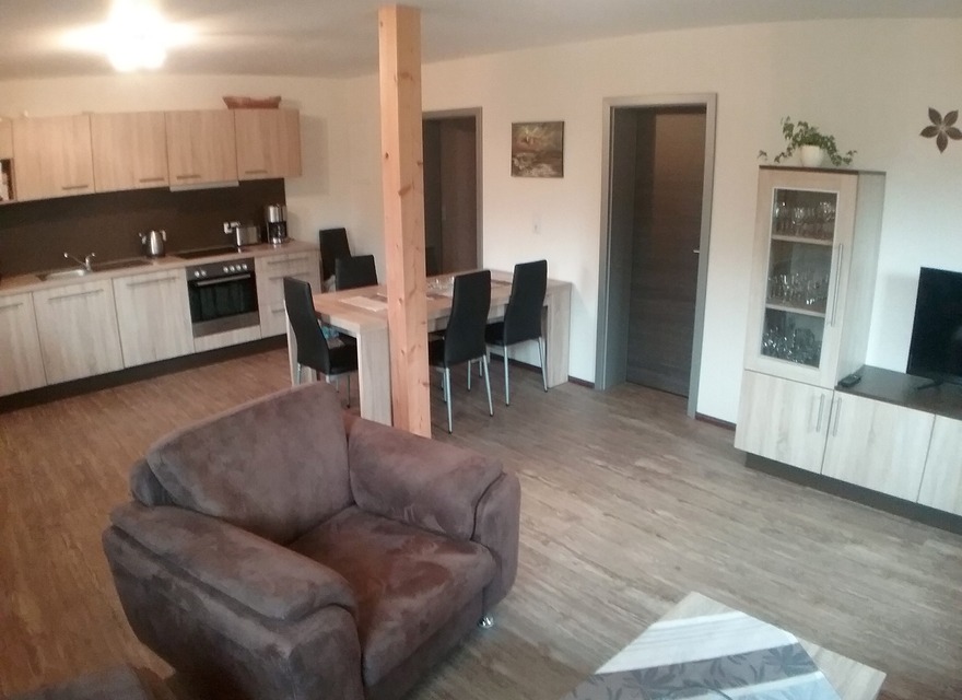 Wohn-/Essbereich - EG - rechts