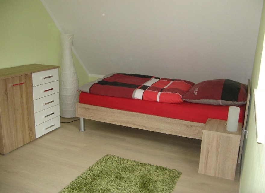 Schlafzimmer  DG