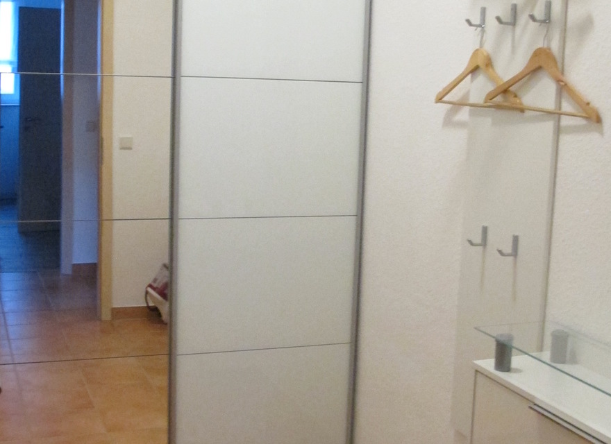Ankleideraum mit Garderobe