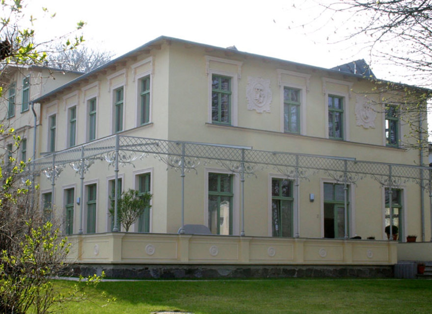 Villa Kaiserhof Straßenansicht