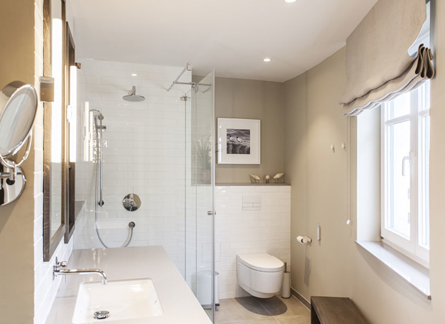 Badzimmer mit Dusch WC