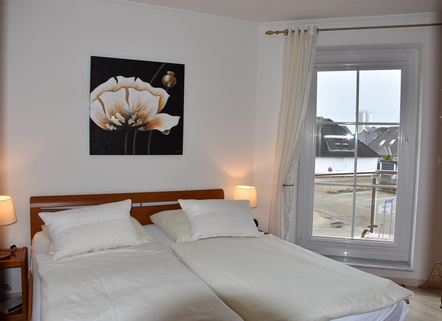 Schlafzimmer mit Doppelbett
