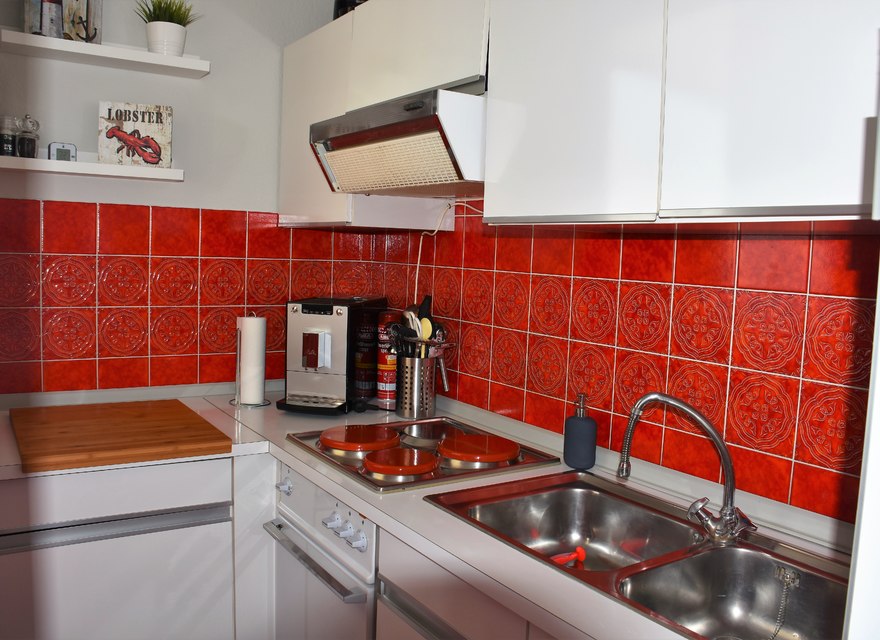 Küche mit Kaffeeautomat