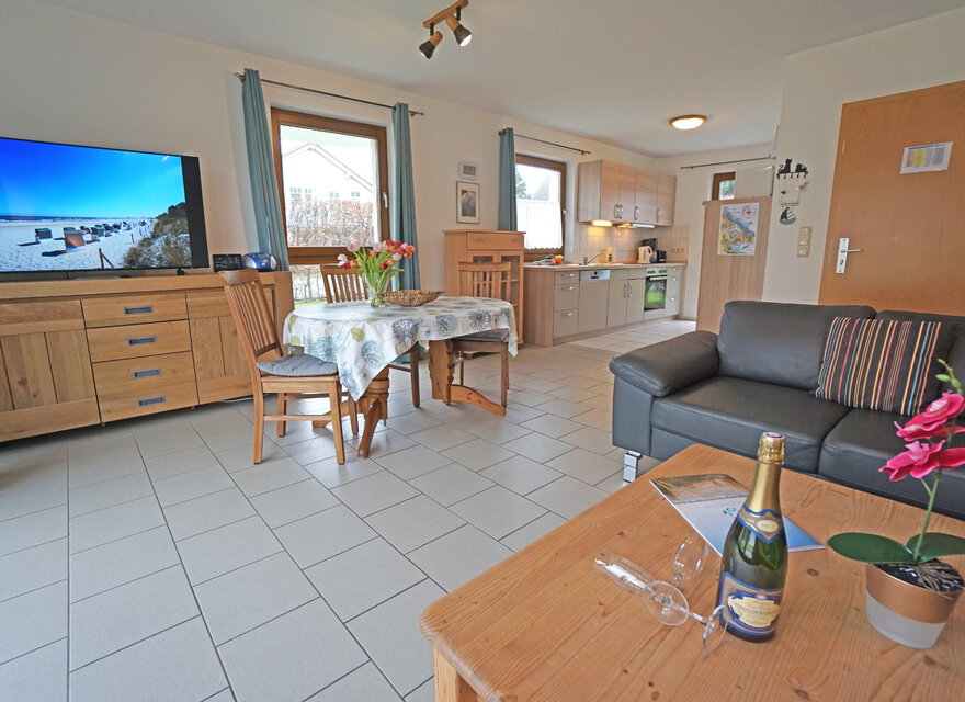 Esstisch im Wohnzimmer