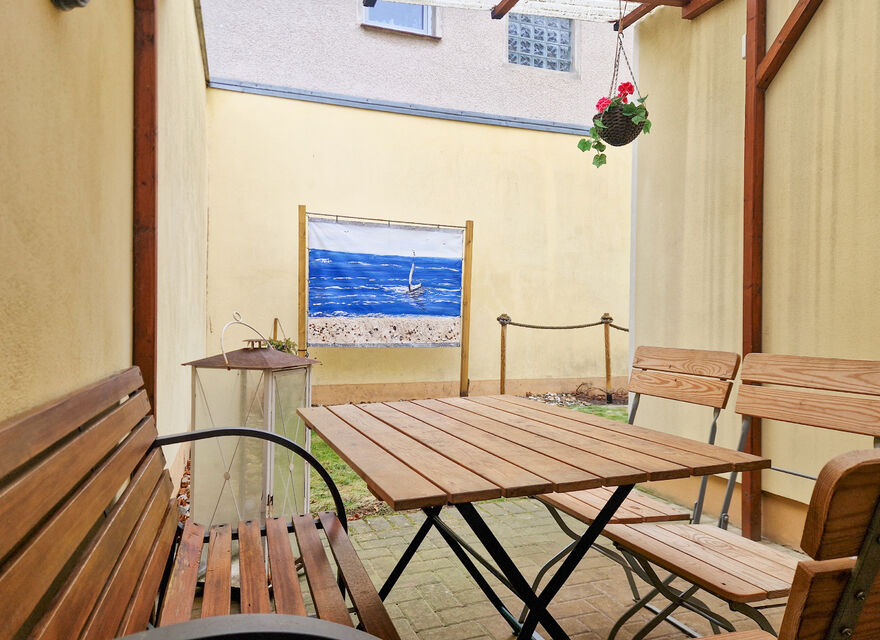 überdachte Terrasse